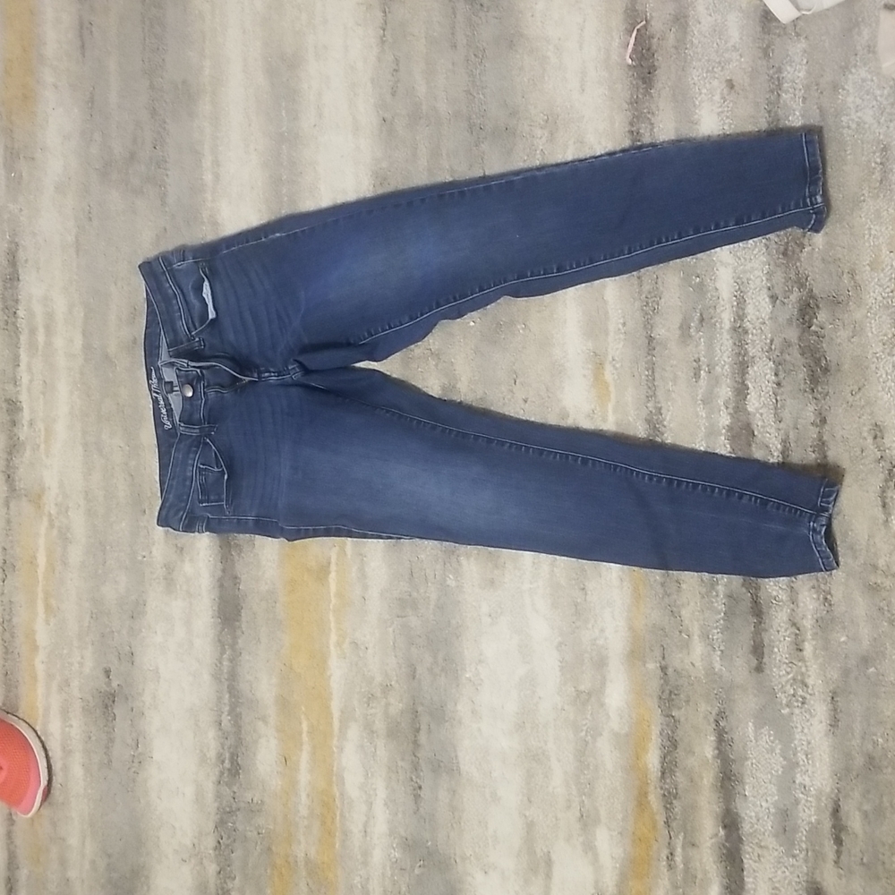 Universal jeans